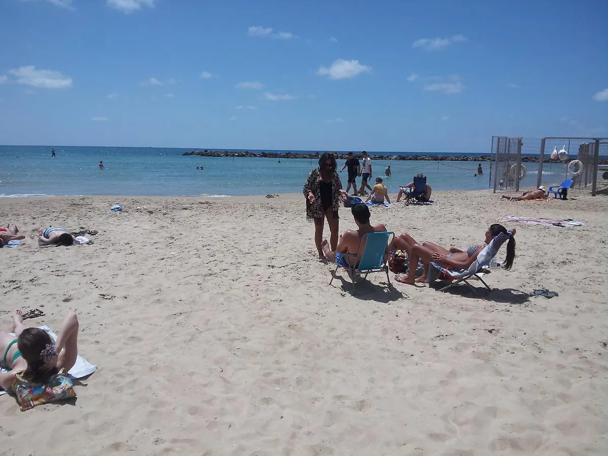Haifa Beach Apartment 0*,  Izrael